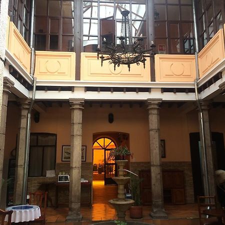 Hotel Catedral Quito Luaran gambar