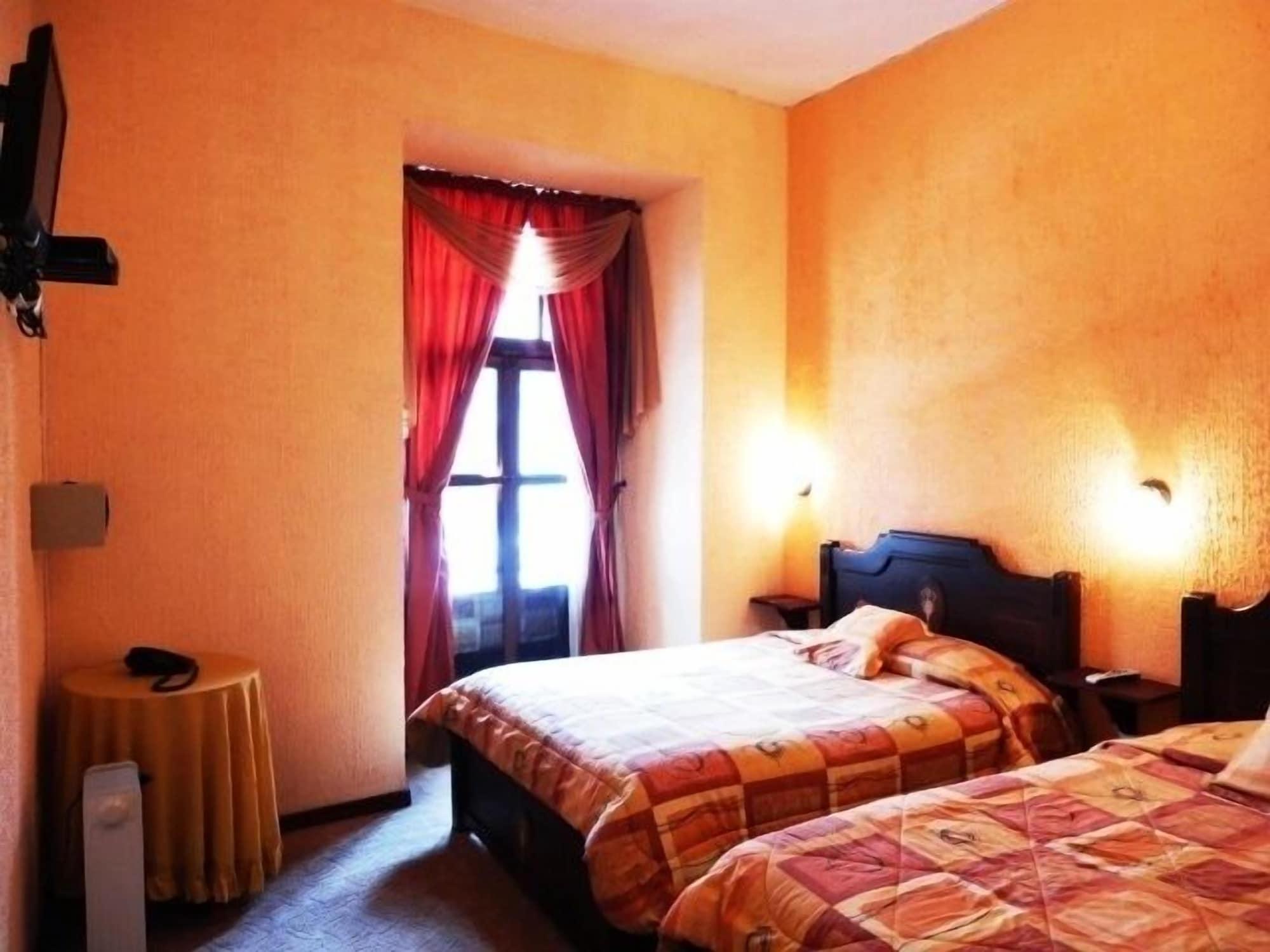 Hotel Catedral Quito Luaran gambar