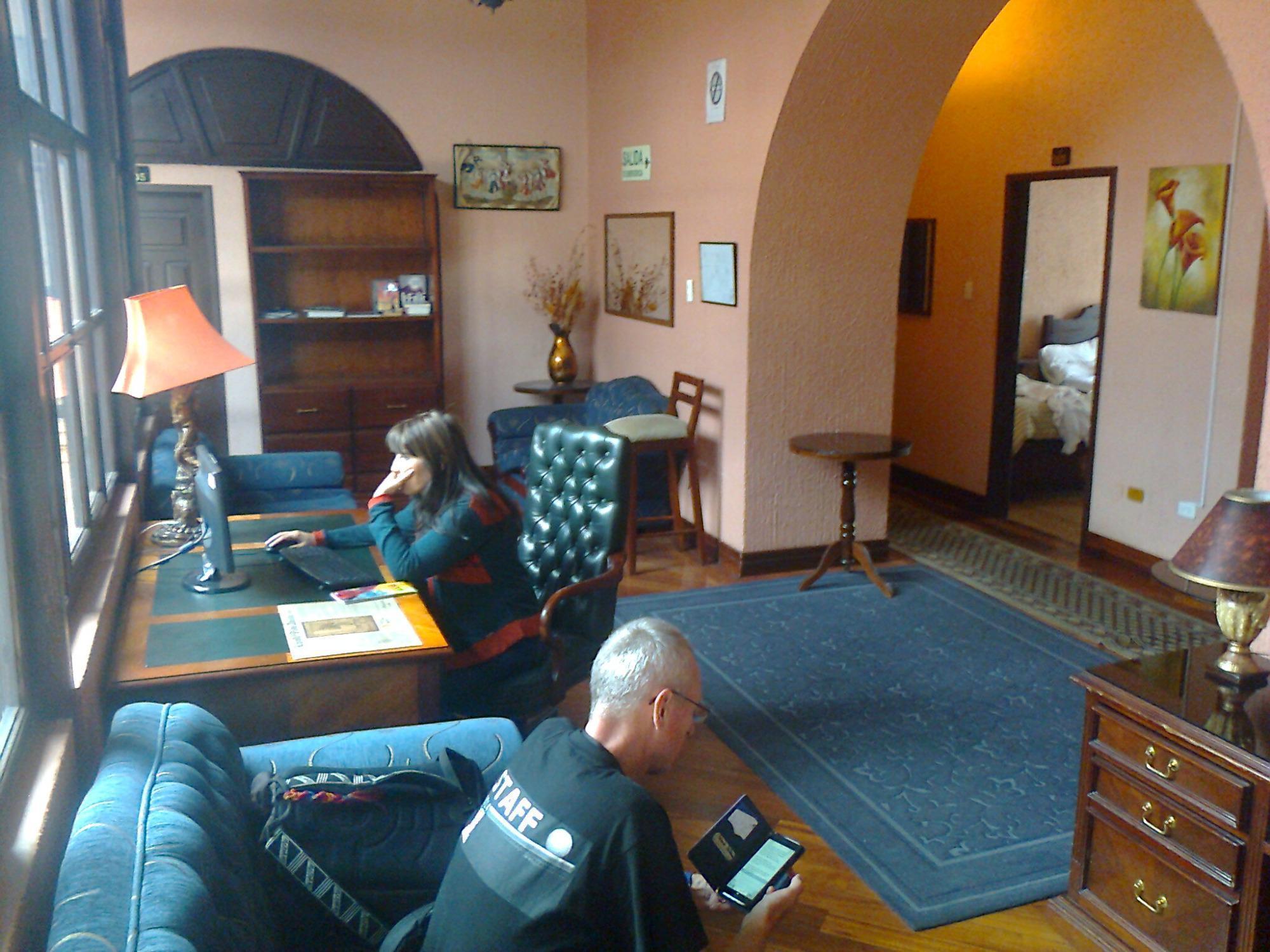 Hotel Catedral Quito Luaran gambar