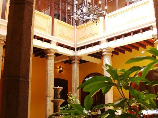 Hotel Catedral Quito Luaran gambar