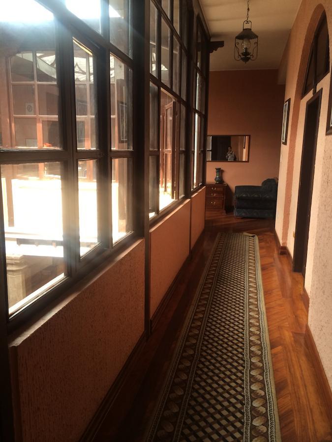Hotel Catedral Quito Luaran gambar