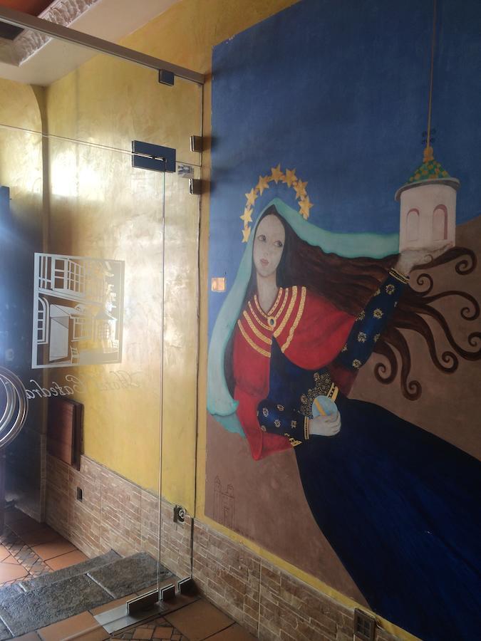 Hotel Catedral Quito Luaran gambar