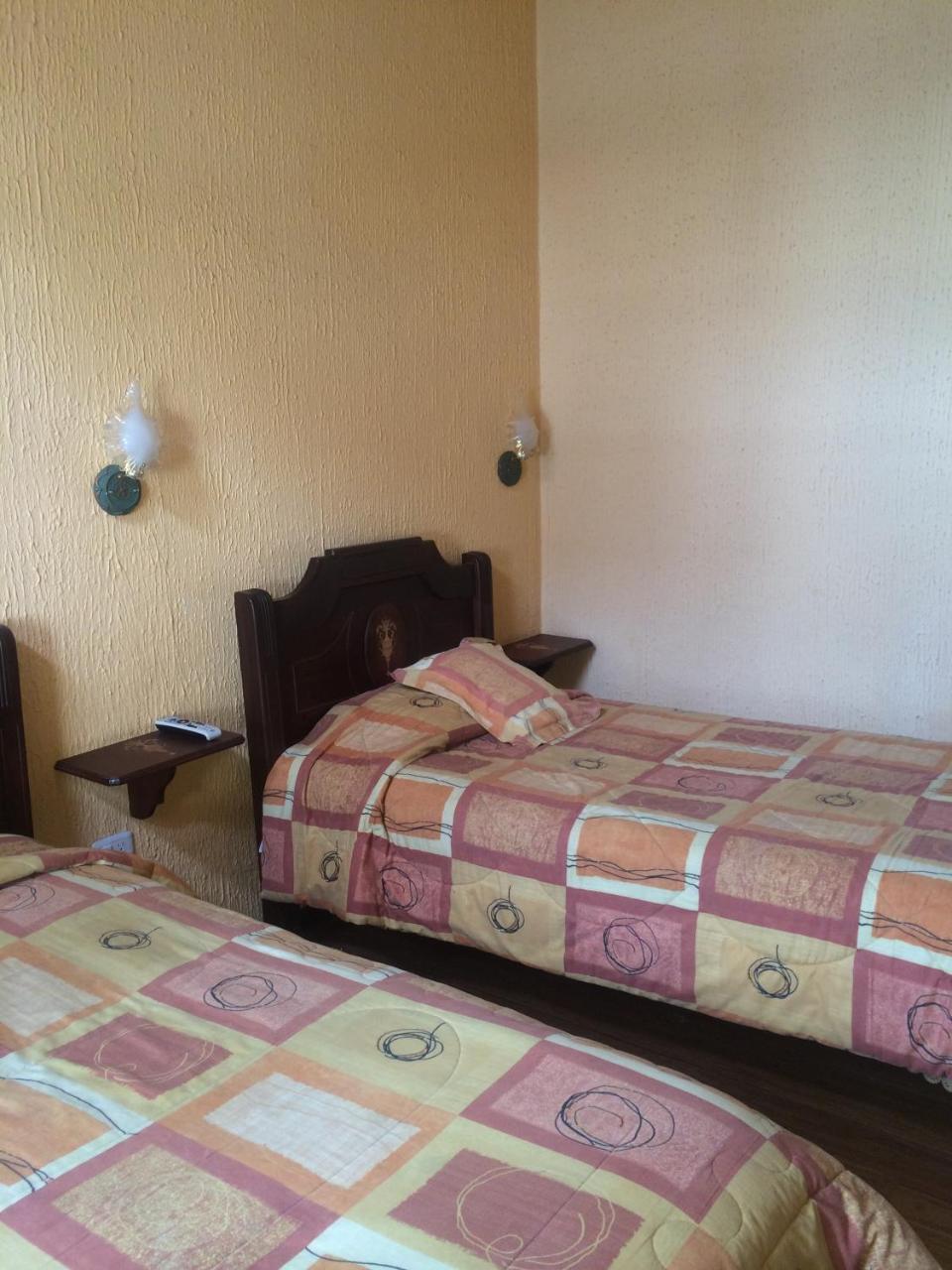 Hotel Catedral Quito Luaran gambar